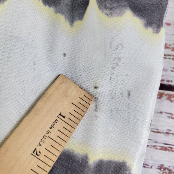 Lululemon Women's Size 6 Align Waist-Length Tank Top Transverse Yellow Multi - Picture 12 of 13